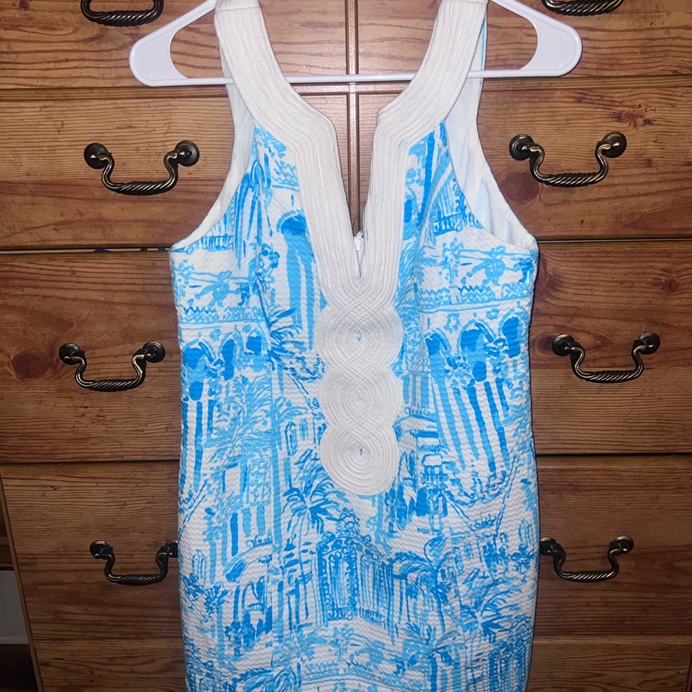 Lilly Pulitzer White and Bright Blue Printed Sleeveless Shift Dress